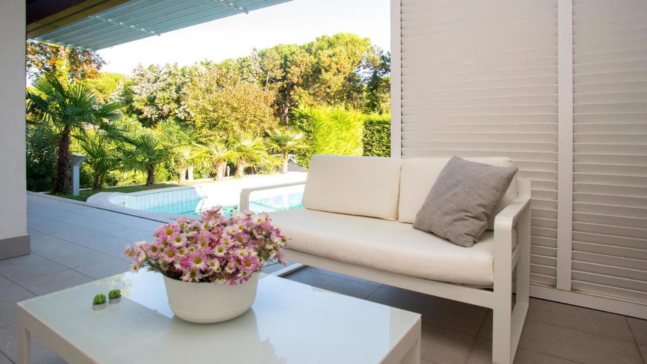 Villa Riva Beachfront Lignano Sabbiadoro Zewnętrze zdjęcie